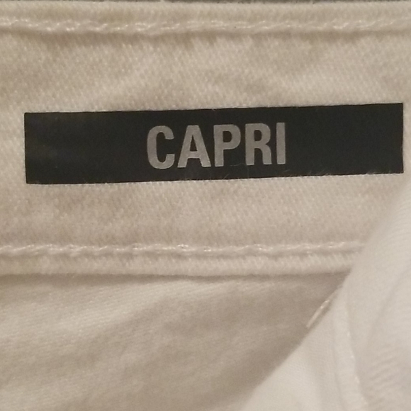 WOMENS CAPRIS - Picture 4 of 4